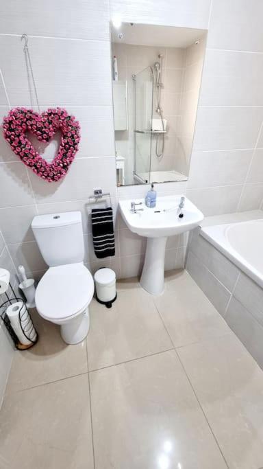 Causeway97 Townhouse Villa Portrush Bagian luar foto